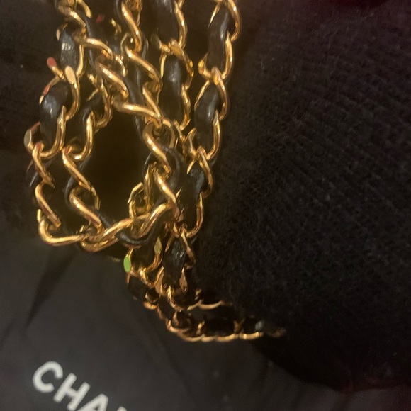 Authentic Vintage Chanel Double Flap - Picture 5 of 16